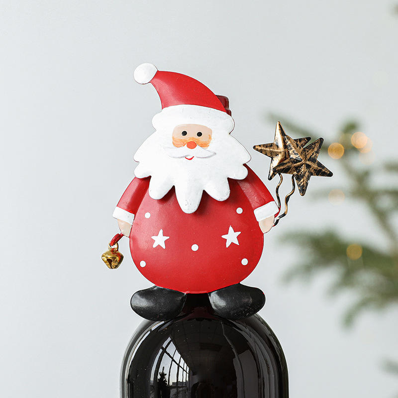 2022 New Santa Snowman Small Wine Bottle Metal Pendant For Christmas Table Gift Decorations