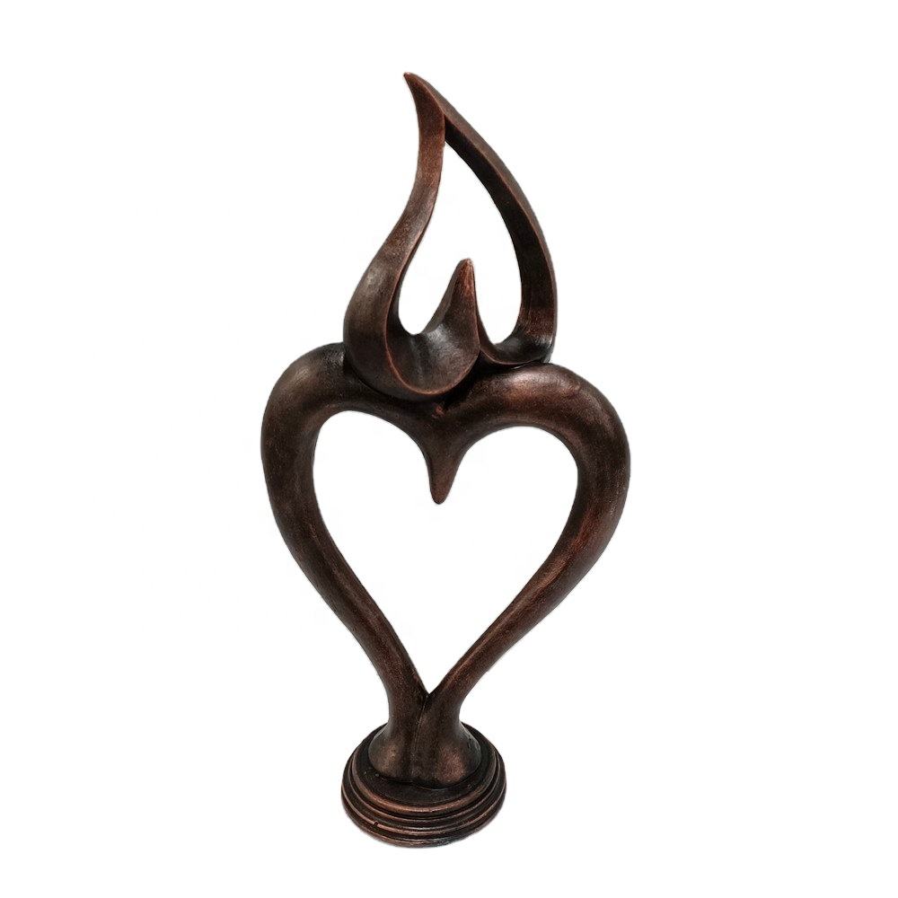 Retro Dark Color Heart Shaped Flame Shapes Resin Art Statue For Home Bedroom Living Room Garden Office Desk Ornaments