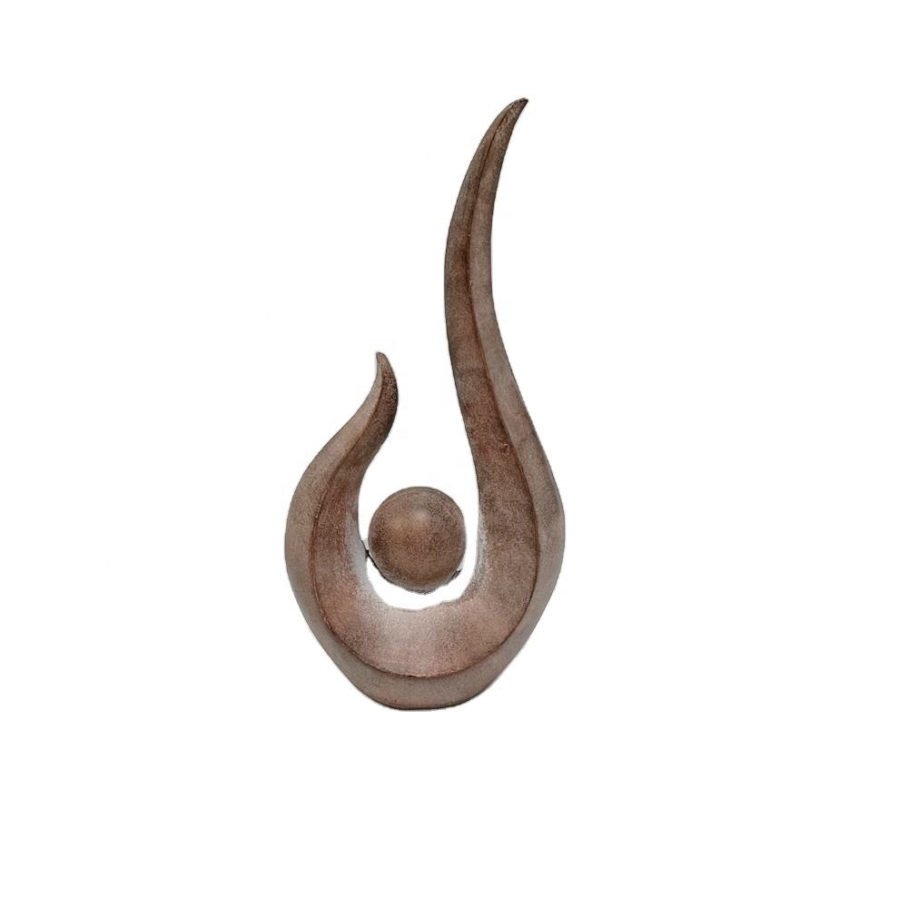 Retro Light Brown Heart Shaped Flame Shapes Resin Statue For Home Bedroom Living Room Garden Office Desk Ornaments