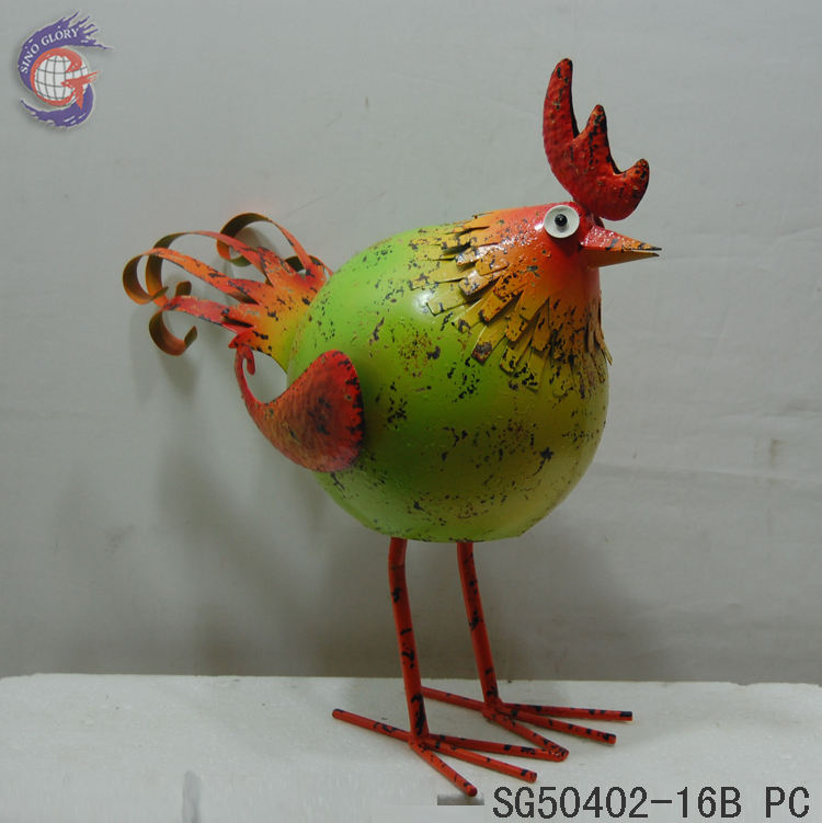 distinctive metal chicken sculptures for garden art ornament