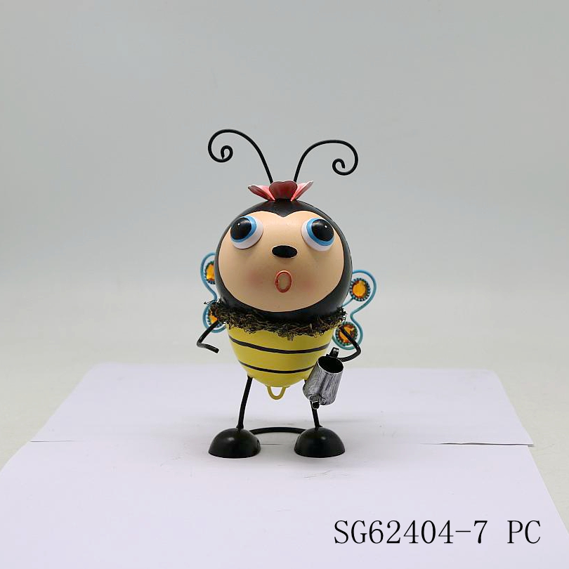 Full Color with Unique Design Metal Ornaments of Bee Bee Statues