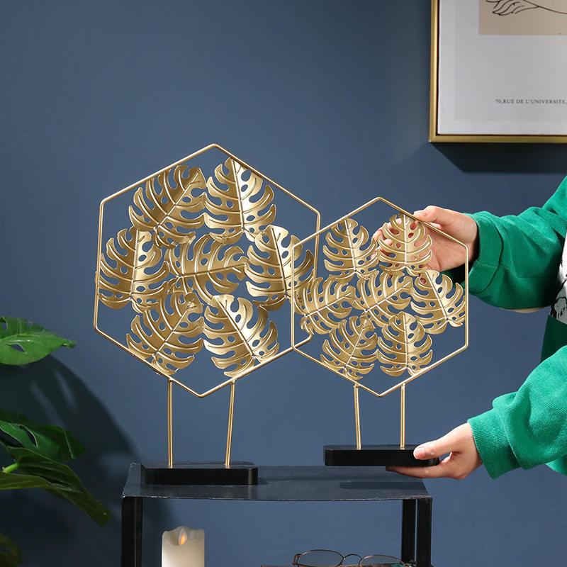 Nordic Ins Golden Leaf Iron Art Decoration Creative Home Living Room Metal Desktop Ornaments
