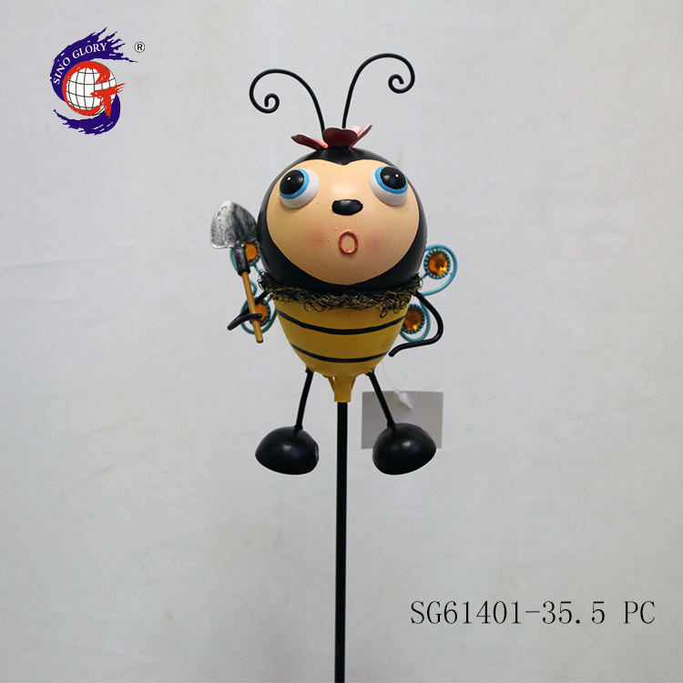 Full color with unique design metal ornaments of bee bee statues